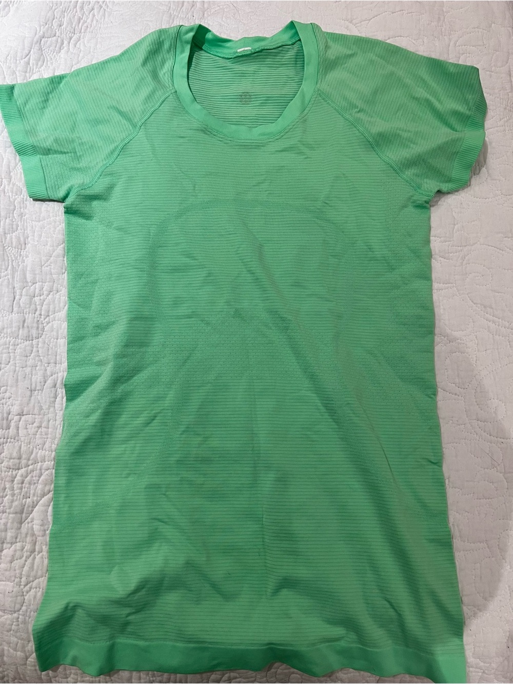 Lululemon swiftly tech shirt